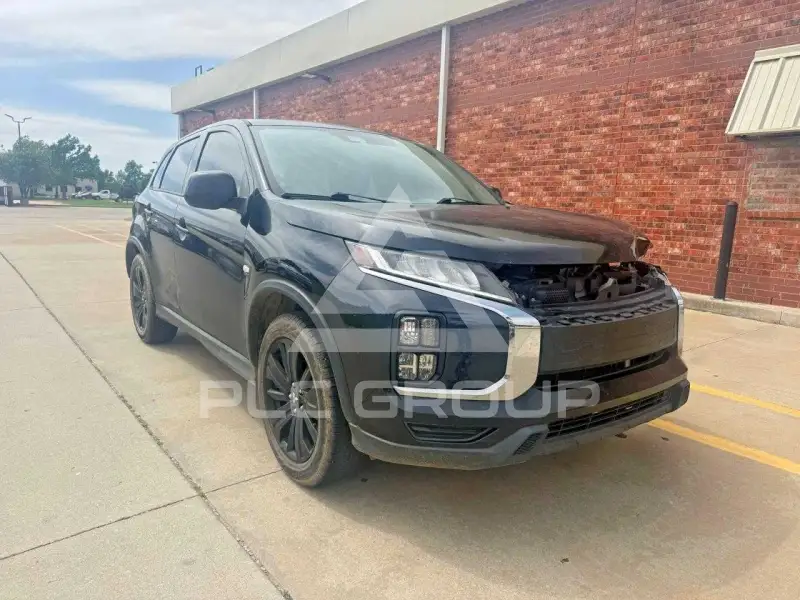 2021 Mitsubishi OUTLANDER фото
