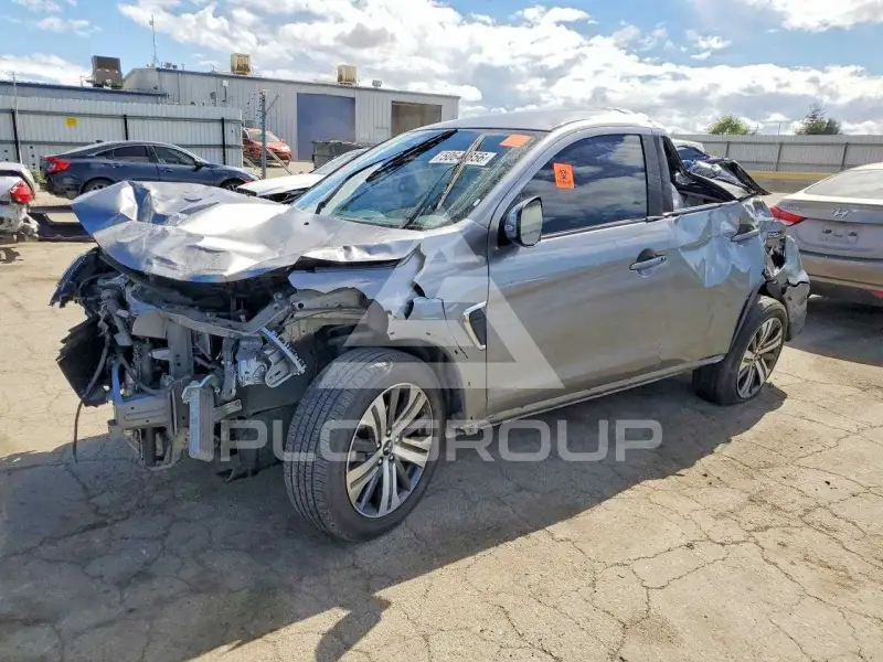 2021 Mitsubishi OUTLANDER фото
