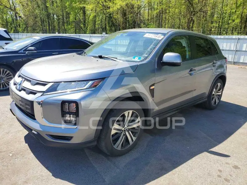 2021 Mitsubishi OUTLANDER фото