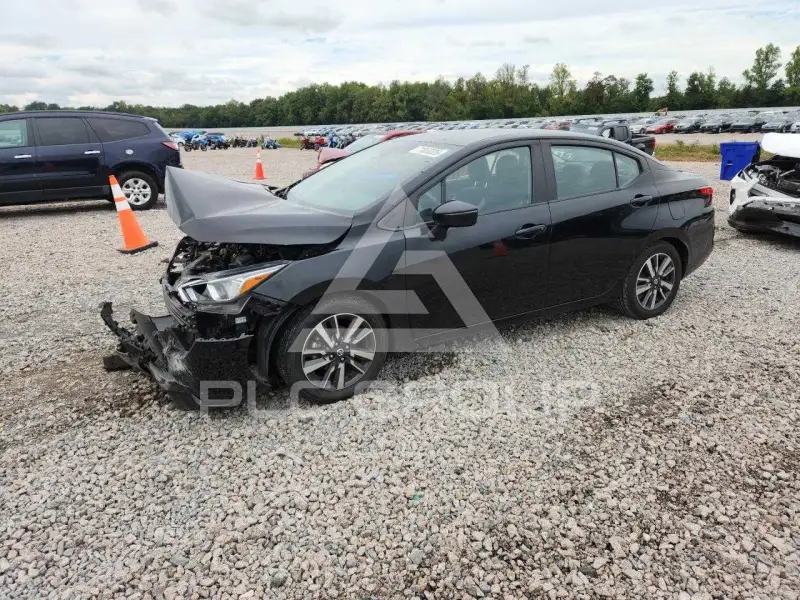 2021 Nissan VERSA фото