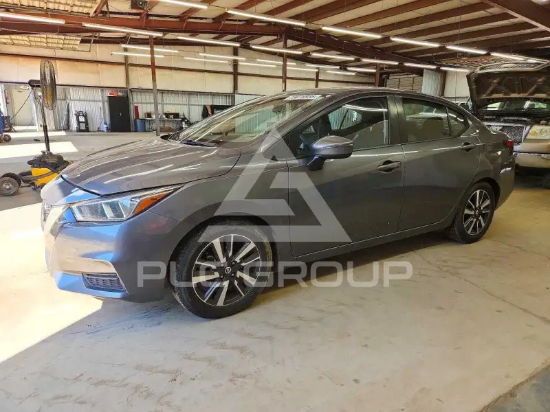 2021 Nissan VERSA фото
