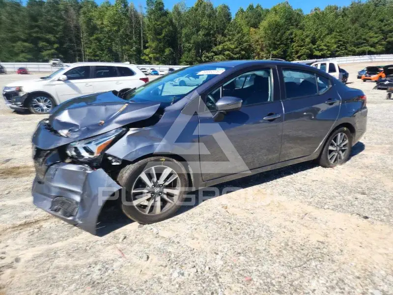 2021 Nissan VERSA фото