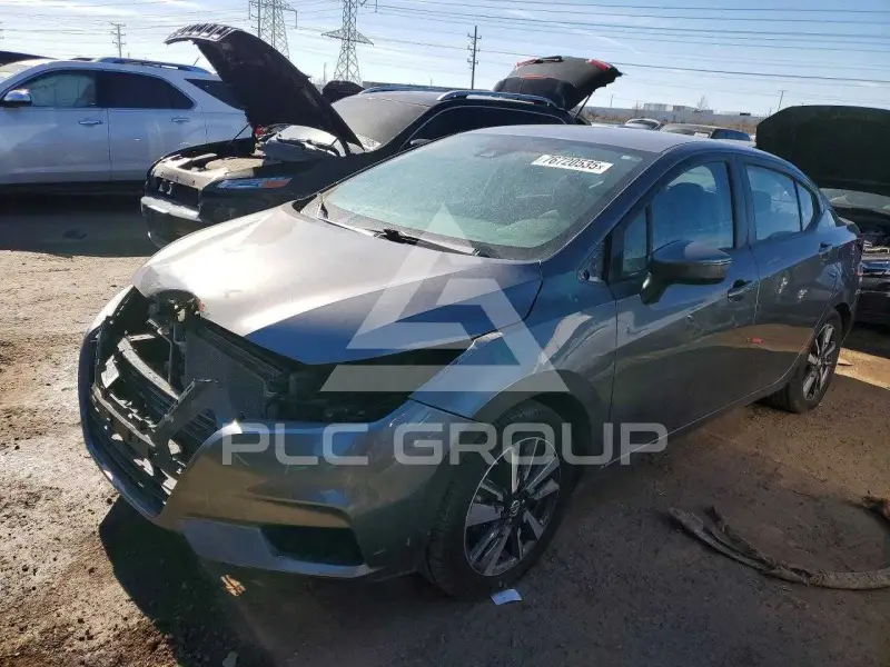 2021 Nissan VERSA фото