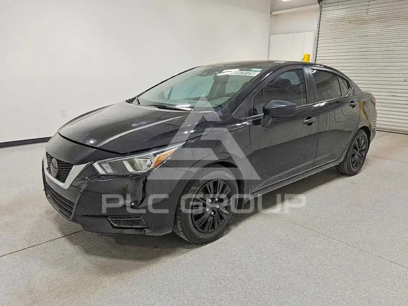 2021 Nissan VERSA фото