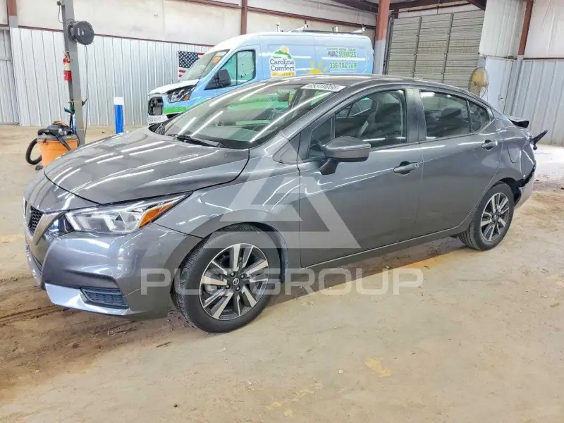 2021 Nissan VERSA фото
