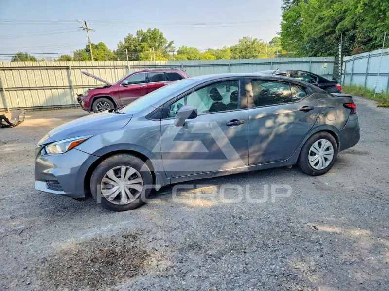 2021 Nissan VERSA фото