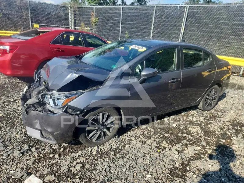 2021 Nissan VERSA photo