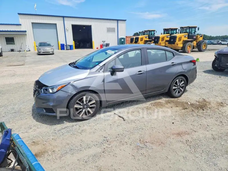 2021 Nissan VERSA photo