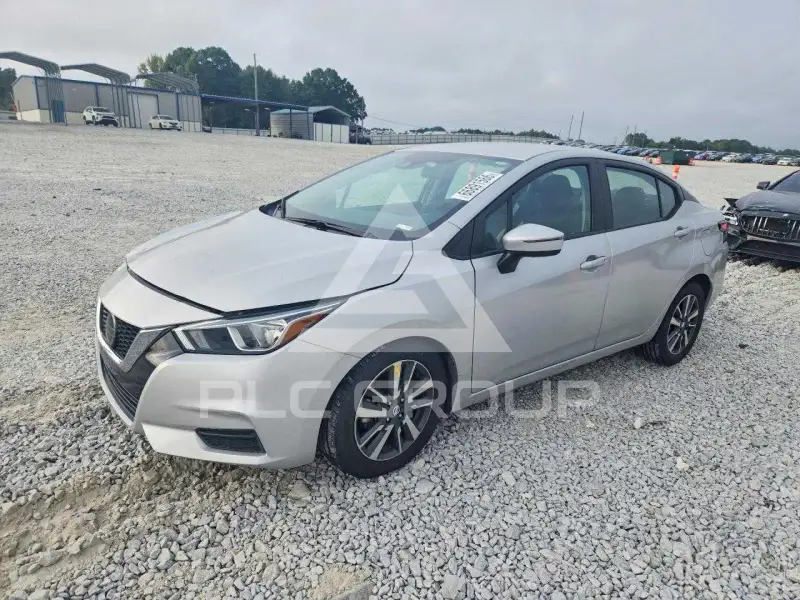 2021 Nissan VERSA фото