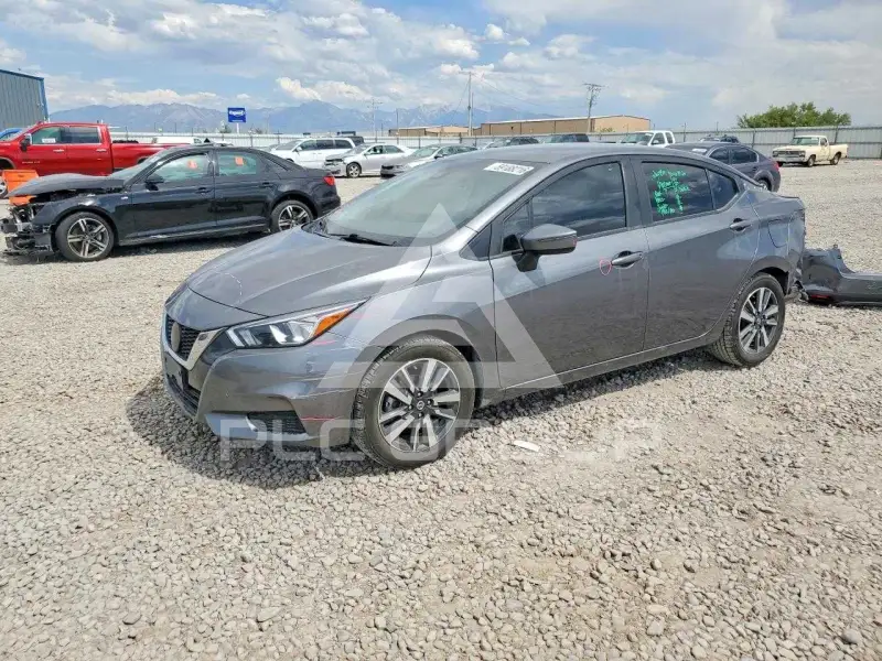 2021 Nissan VERSA photo