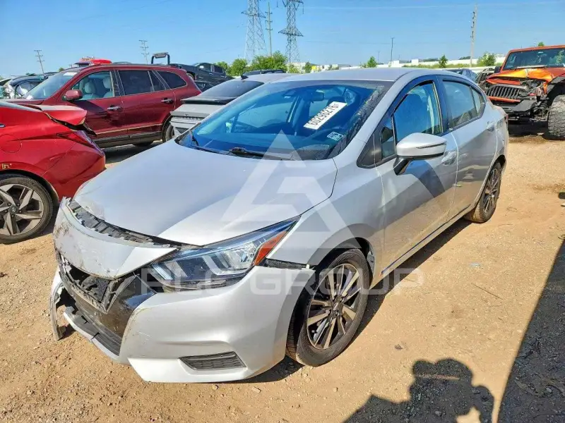 2021 Nissan VERSA photo