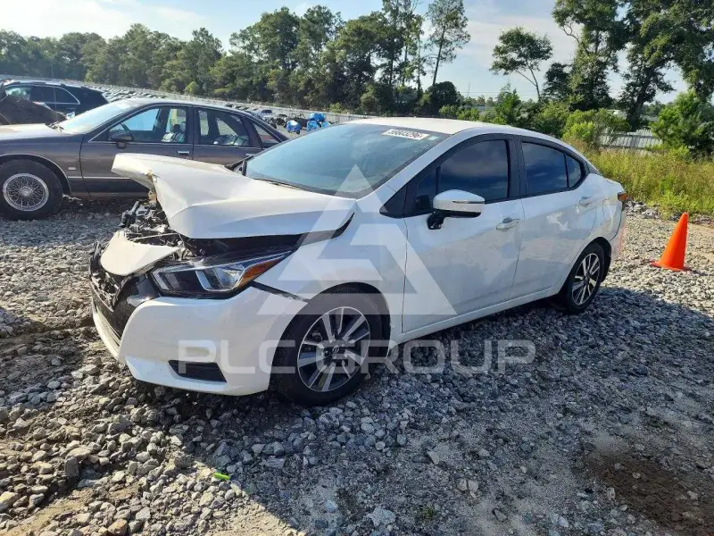 2021 Nissan VERSA фото