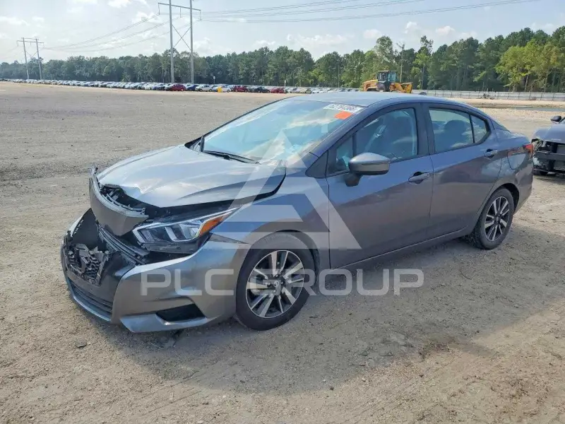 2021 Nissan VERSA фото