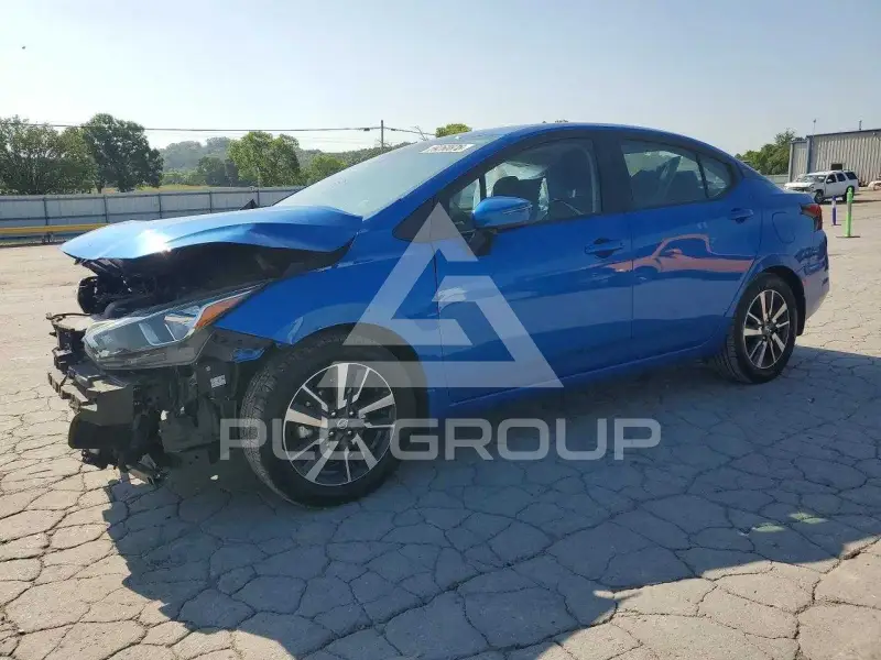 2021 Nissan VERSA photo