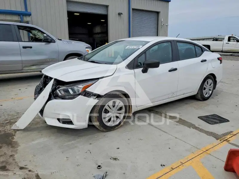 2021 Nissan VERSA фото