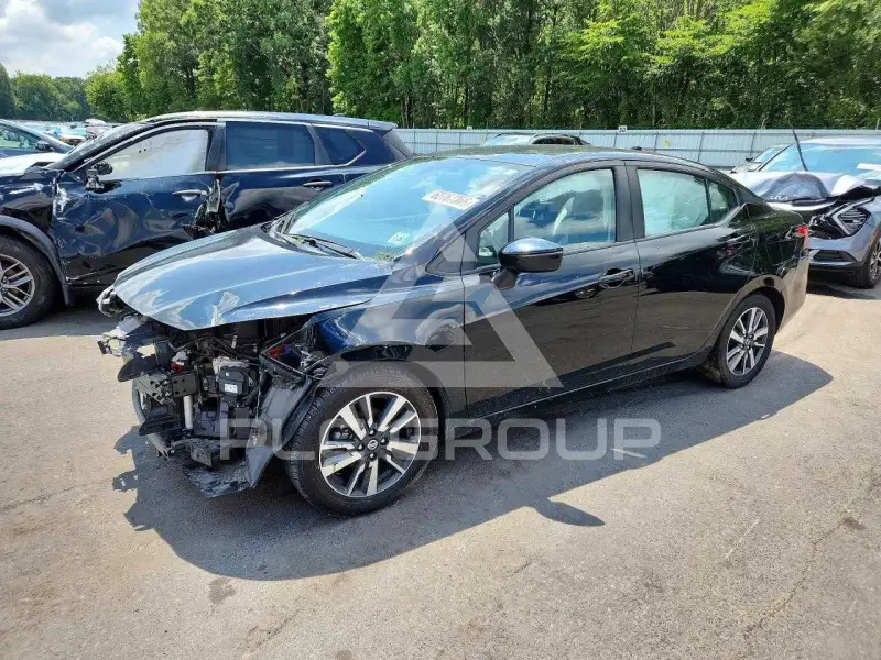 2021 Nissan VERSA фото