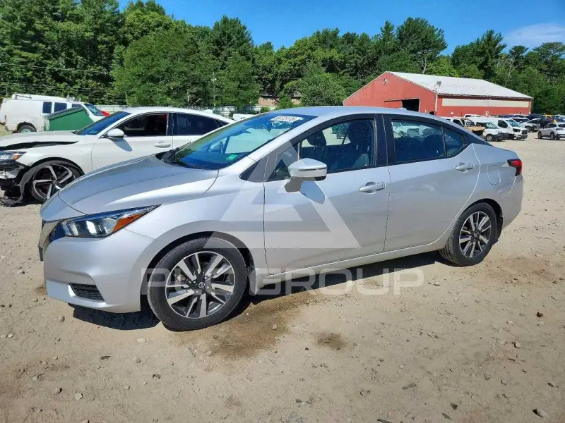 2021 Nissan VERSA photo