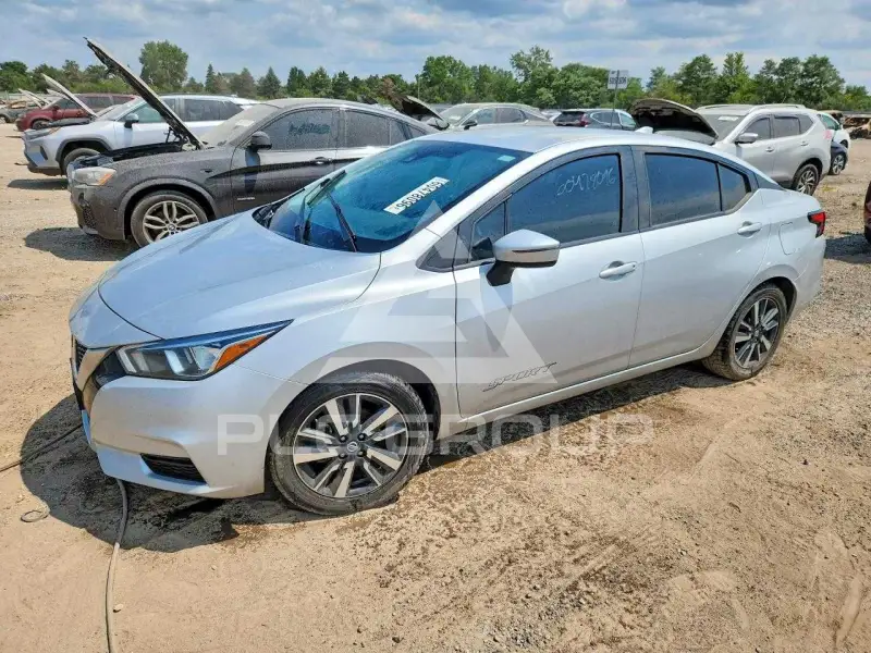 2021 Nissan VERSA photo