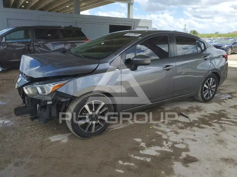 2021 Nissan VERSA фото