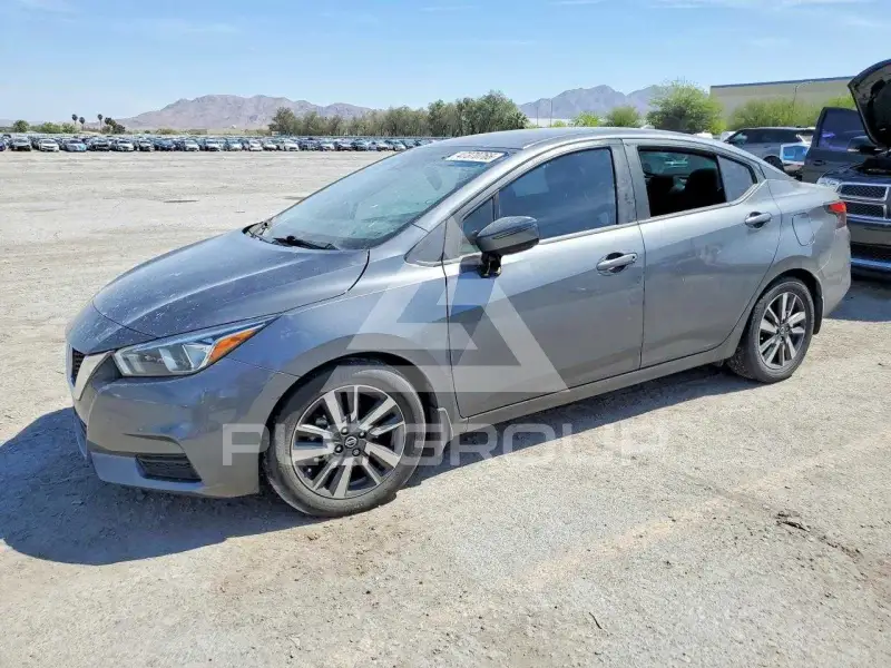 2021 Nissan VERSA фото