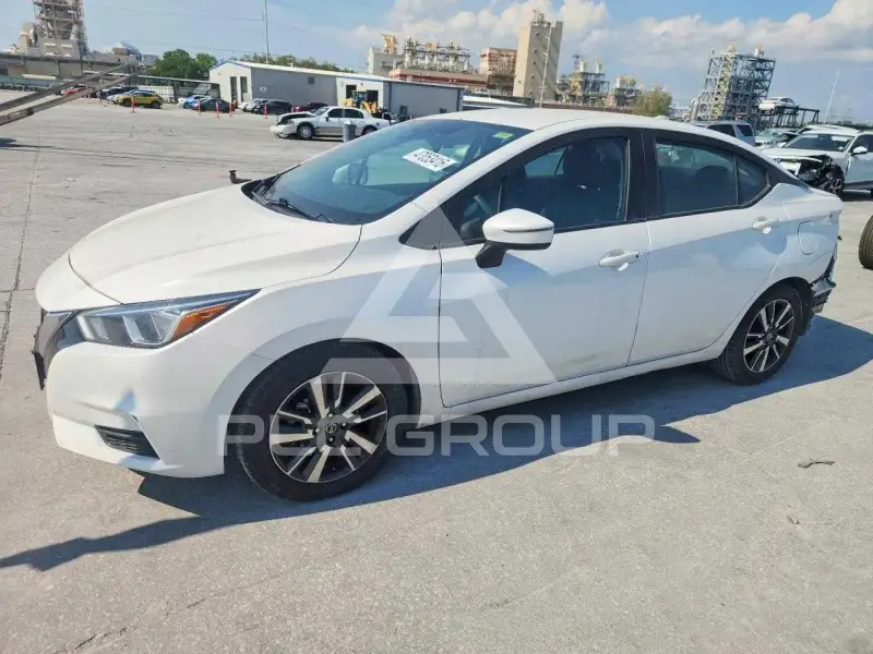 2021 Nissan VERSA фото