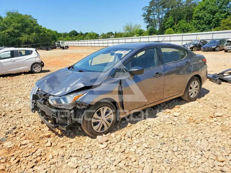 2021 Nissan VERSA photo