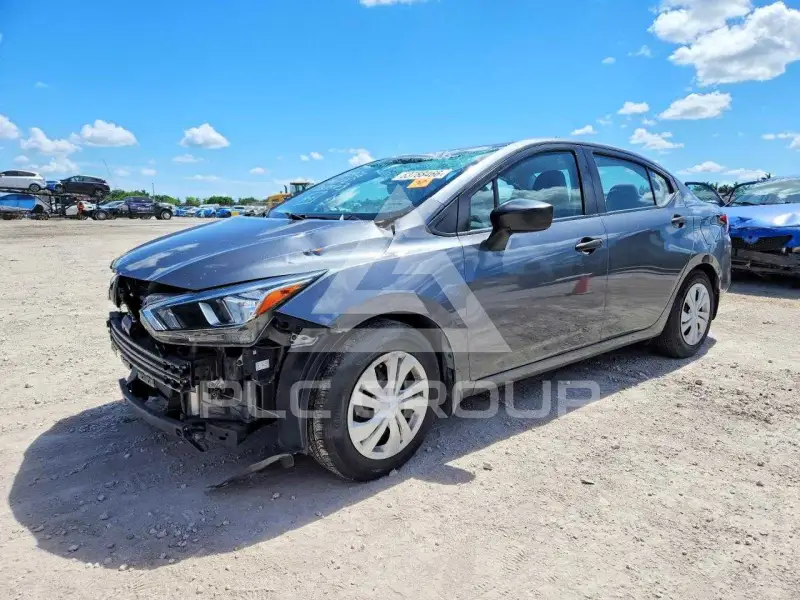 2021 Nissan VERSA photo