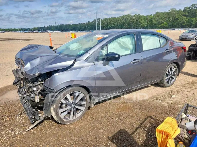 2021 Nissan VERSA фото