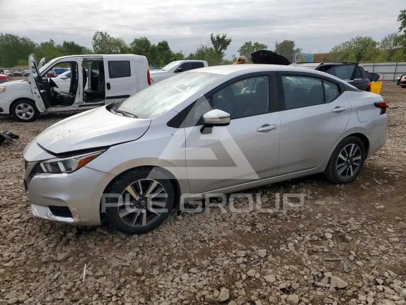 2021 Nissan VERSA photo