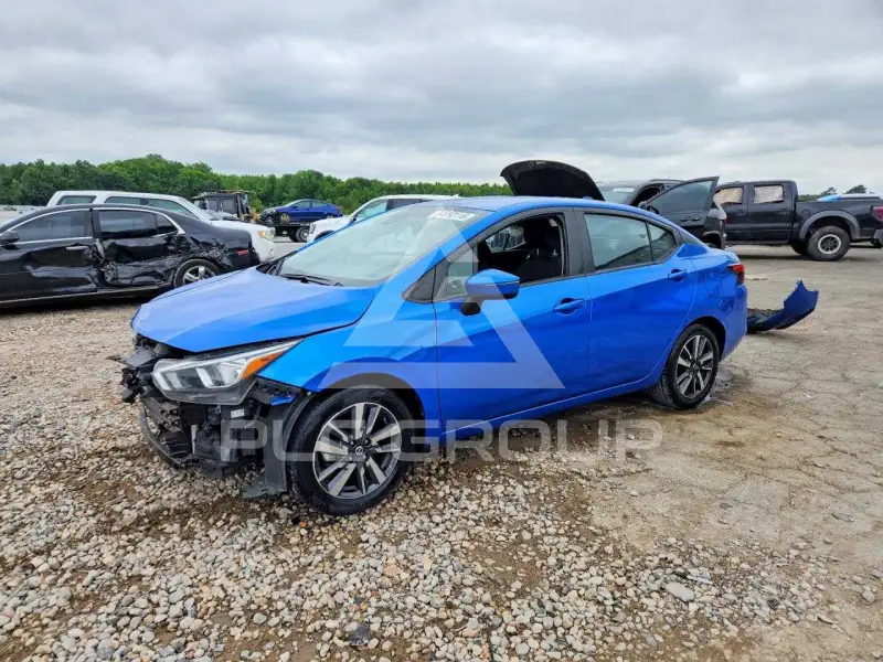2021 Nissan VERSA фото