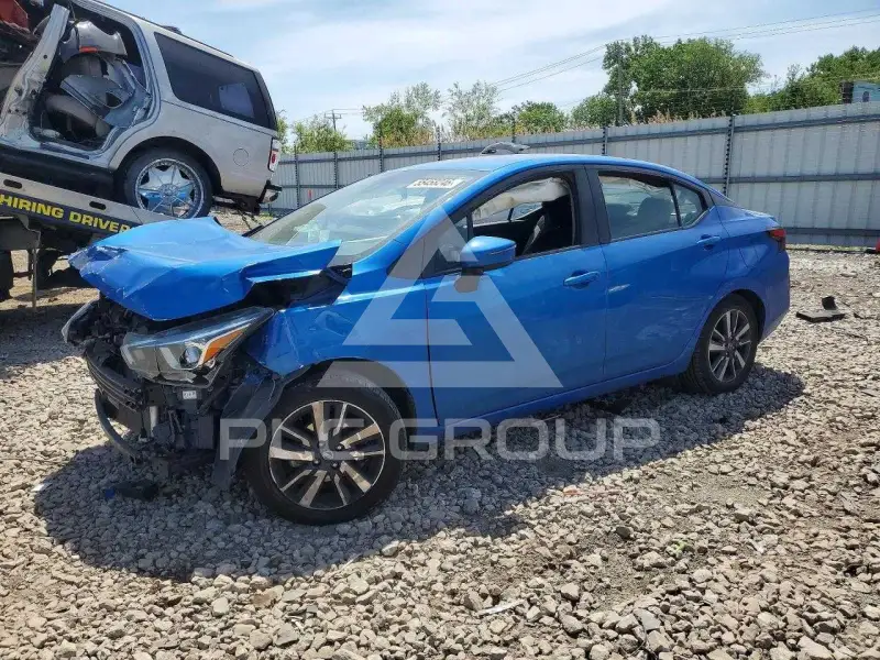 2021 Nissan VERSA фото