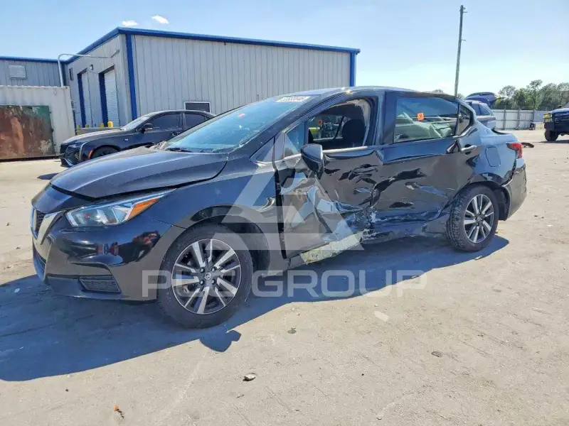 2021 Nissan VERSA photo