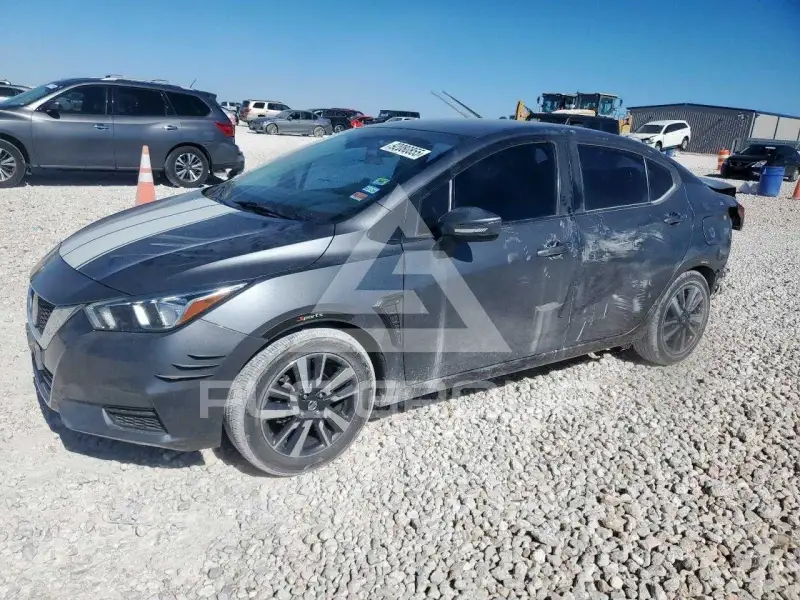 2021 Nissan VERSA фото