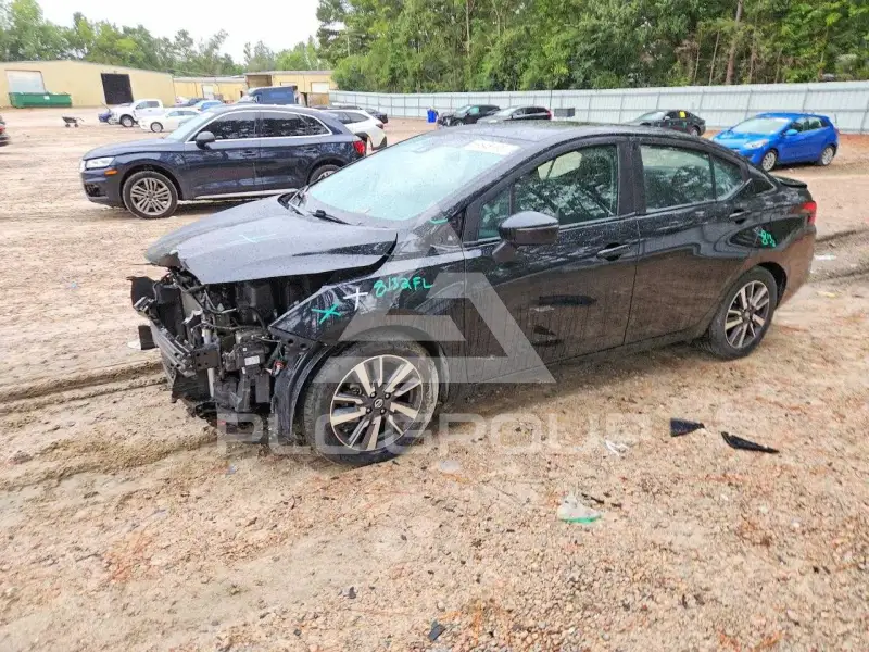 2021 Nissan VERSA фото