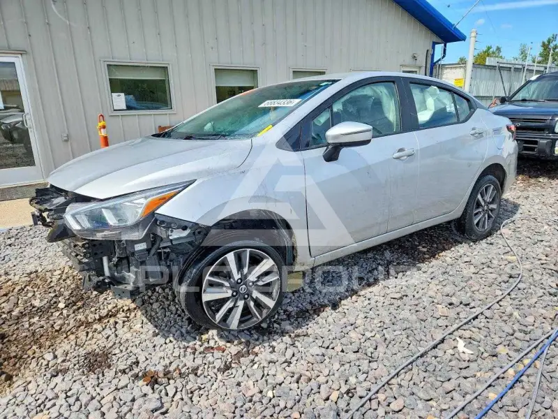 2021 Nissan VERSA фото