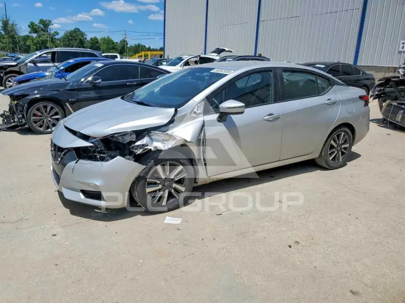 2021 Nissan VERSA photo