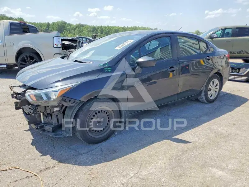 2021 Nissan VERSA фото