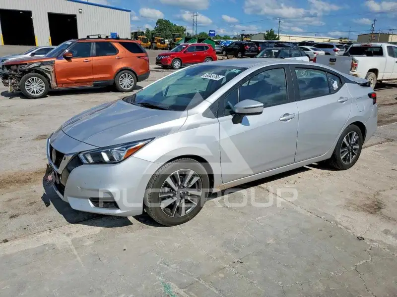 2021 Nissan VERSA фото