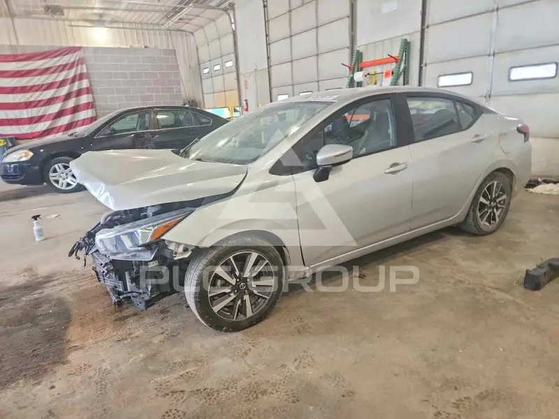 2021 Nissan VERSA фото