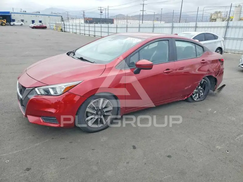 2021 Nissan VERSA фото