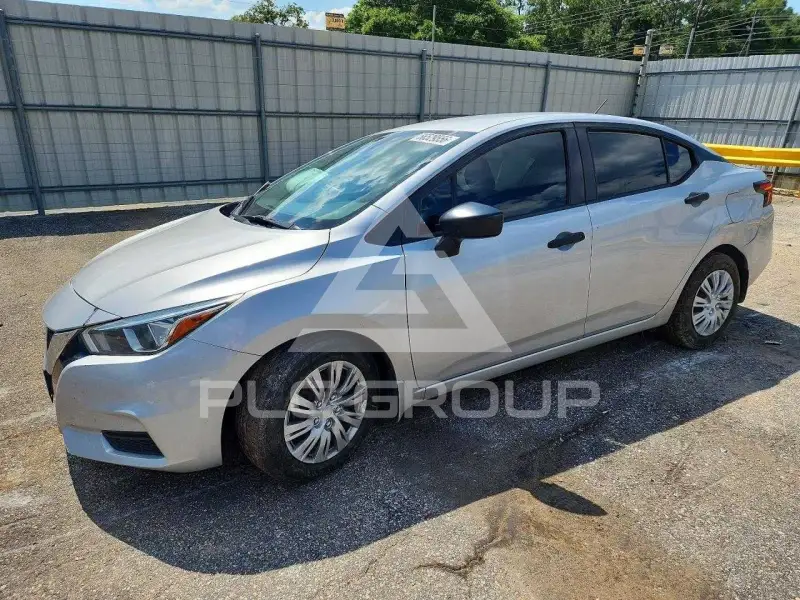 2021 Nissan VERSA фото