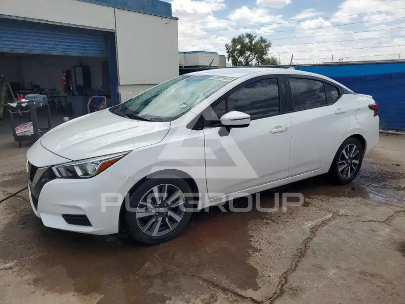 2021 Nissan VERSA photo