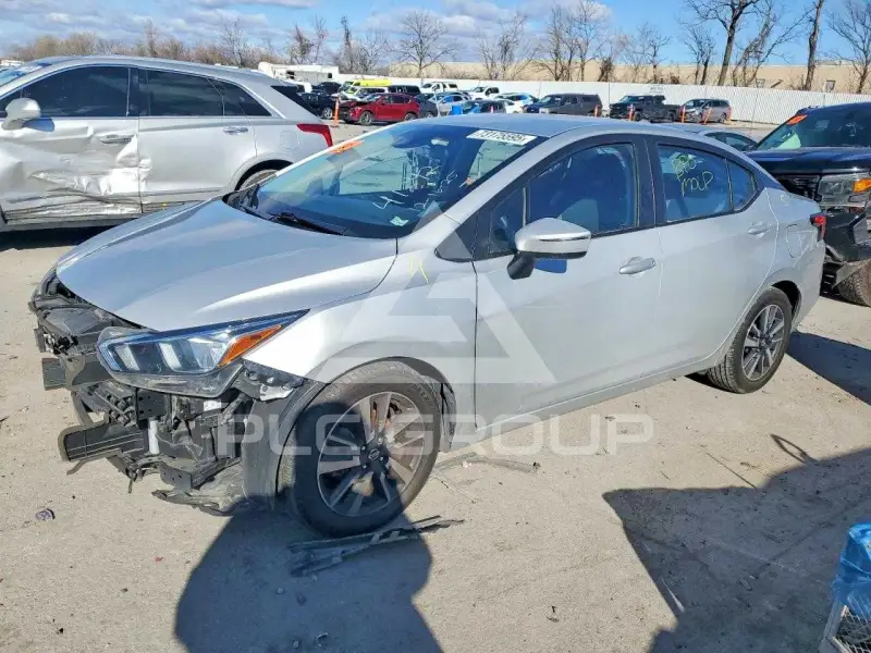2021 Nissan VERSA фото