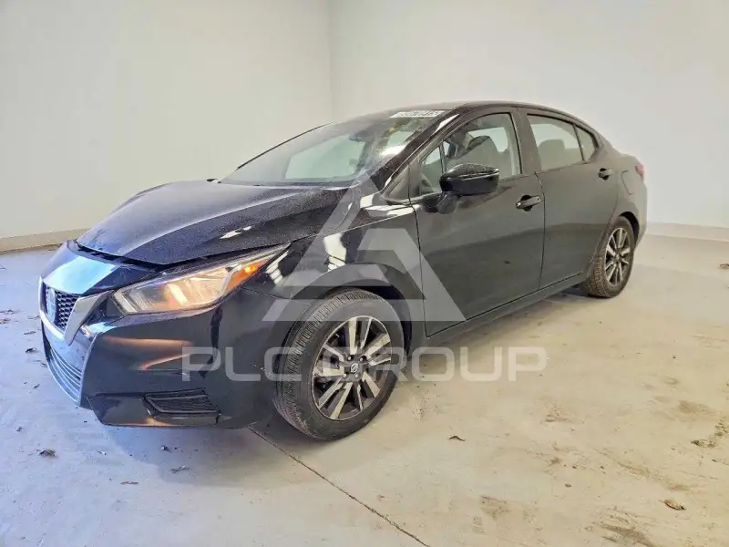 2021 Nissan VERSA фото