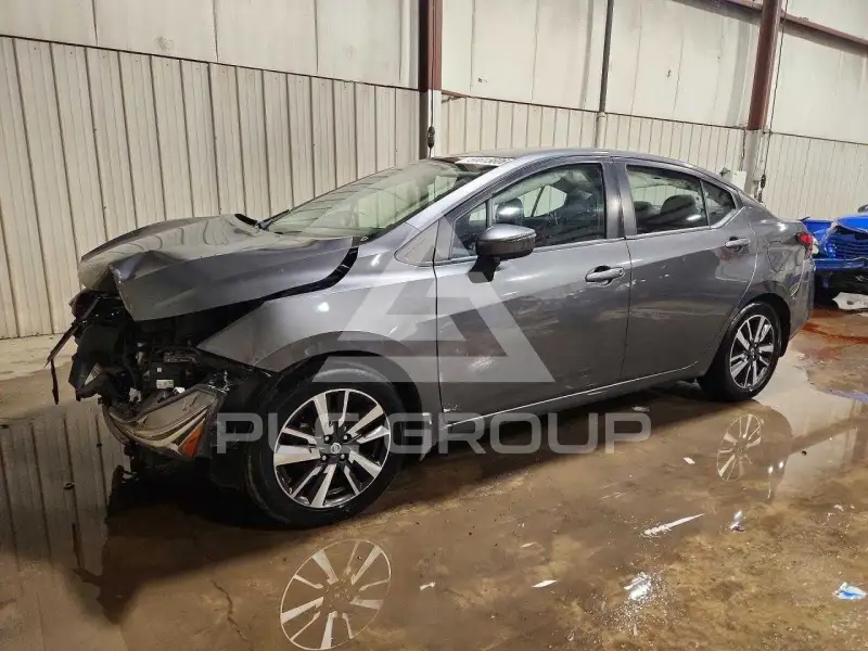 2021 Nissan VERSA фото