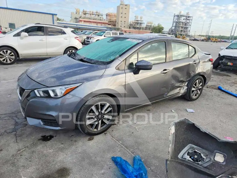 2021 Nissan VERSA фото
