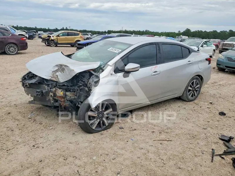 2021 Nissan VERSA фото
