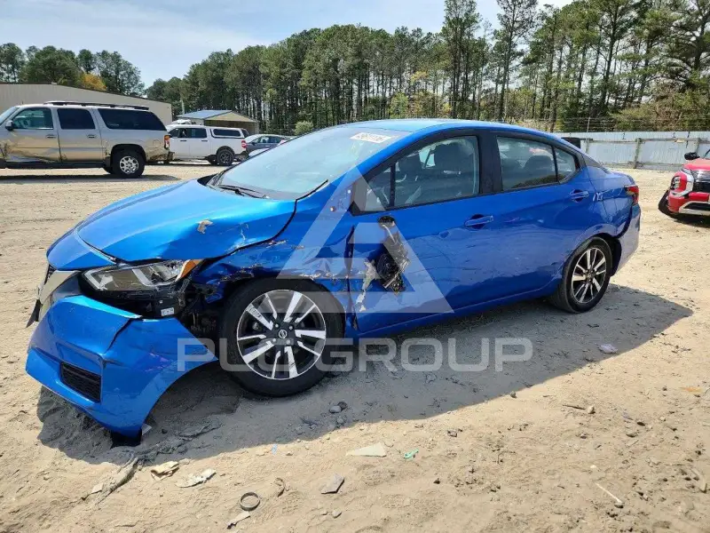 2021 Nissan VERSA фото