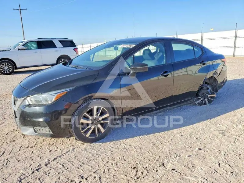 2021 Nissan VERSA photo