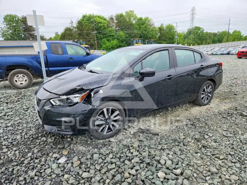 2021 Nissan VERSA photo
